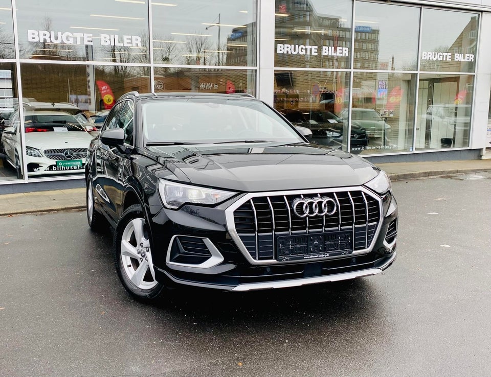 Audi Q3 35 TFSi Advanced Prestige S-tr. 5d