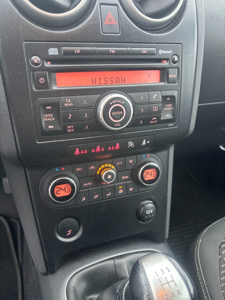 Nissan Qashqai 1,6 Acenta 5d