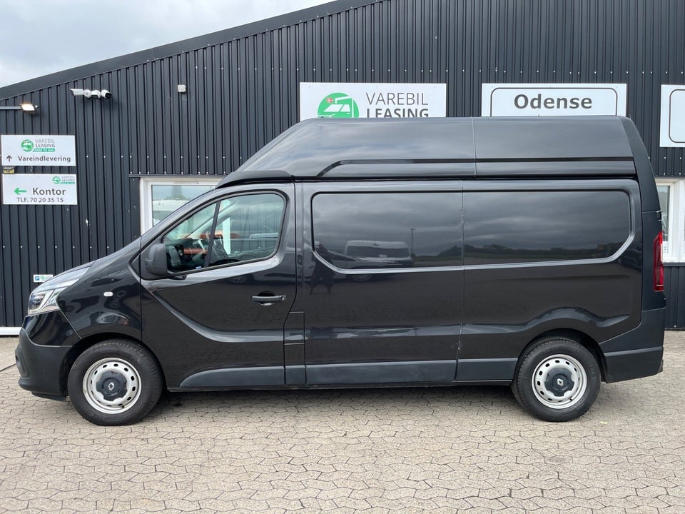 Renault Trafic T29 2,0 dCi 145 L2H2