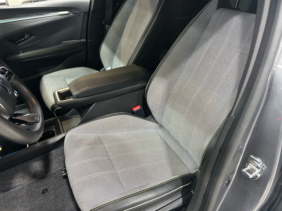 Renault Megane E-Tech 60 Techno 5d