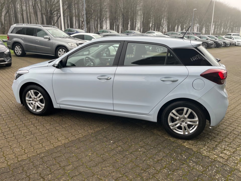 Hyundai i20 1,0 T-GDi Trend DCT 5d