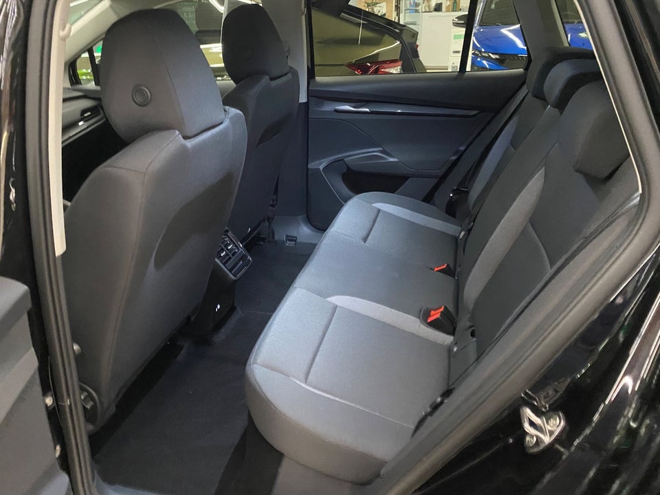 Skoda Elroq 60 iV 5d