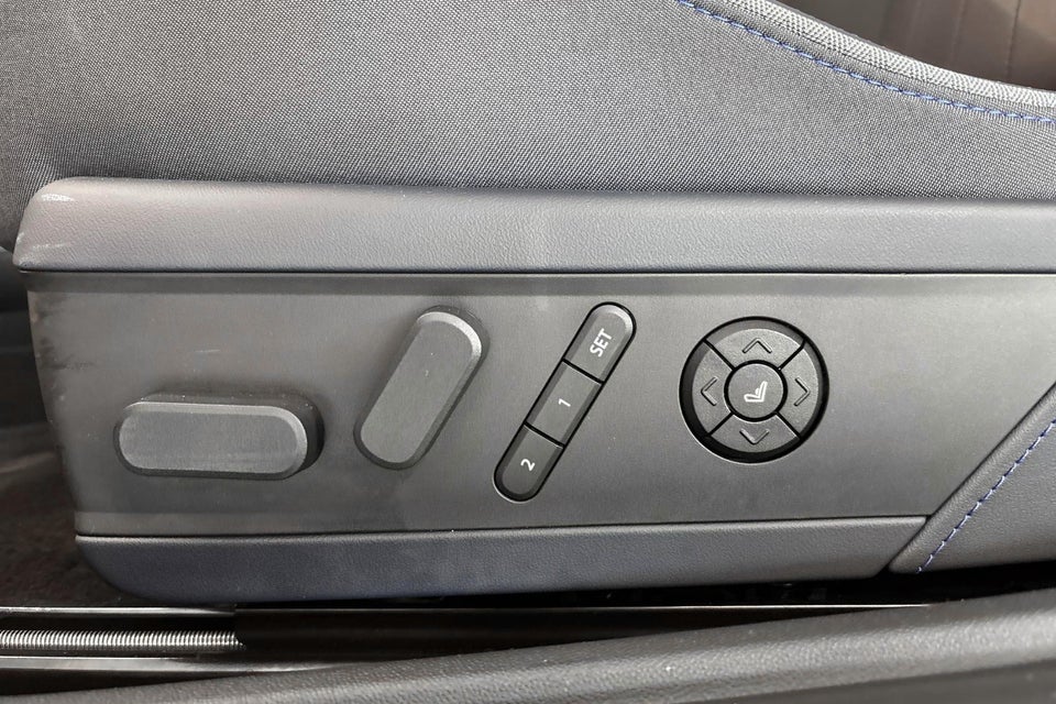 MINI Cooper SE Favoured Trim XL 3d