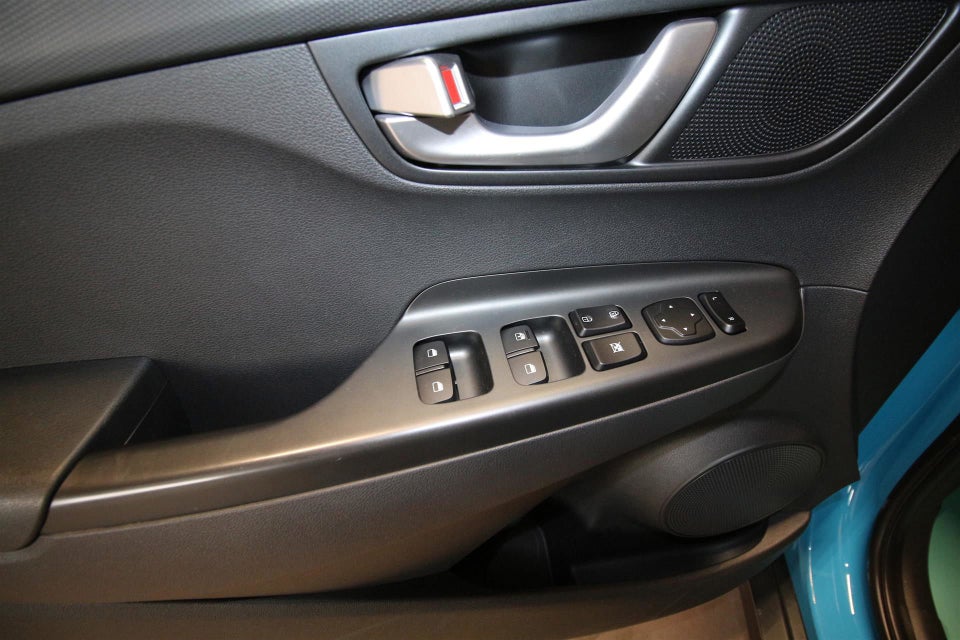 Hyundai Kona 39 EV Essential 5d