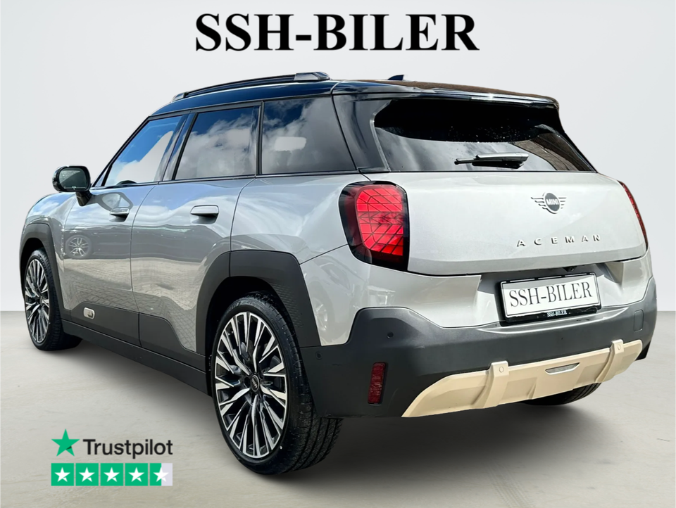 MINI Aceman E Favoured Trim L 5d