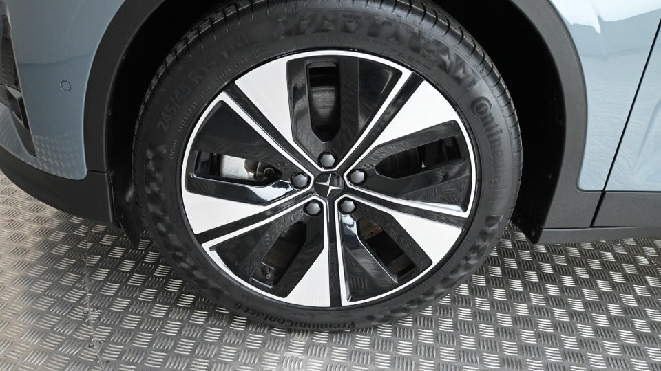 Polestar 2 Long Range AWD 5d