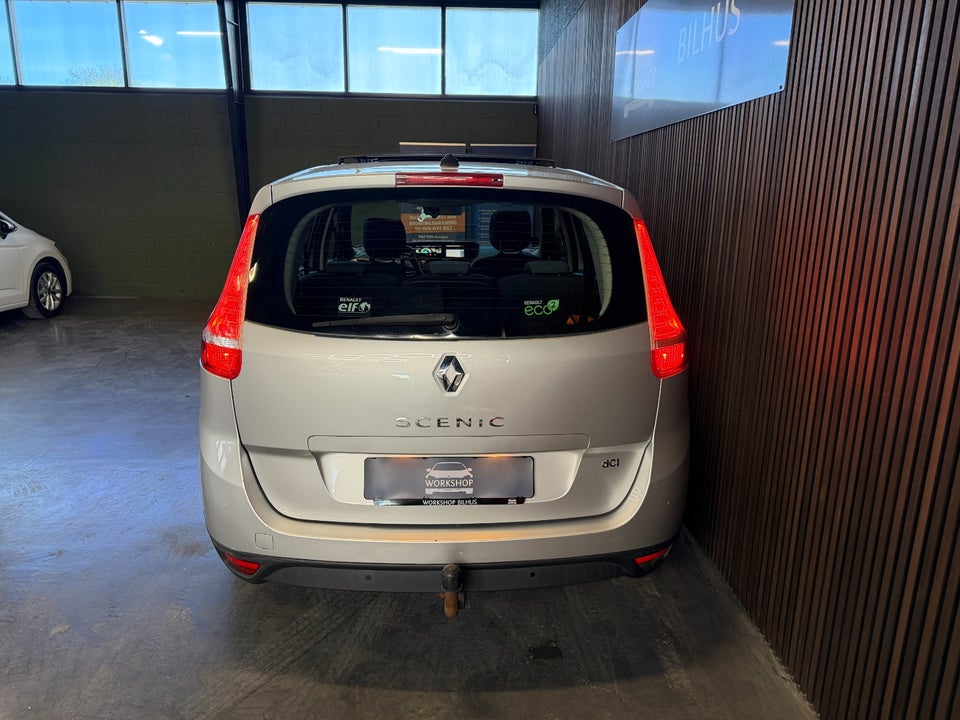 Renault Grand Scenic III 1,6 dCi 130 Dynamique 7prs 5d