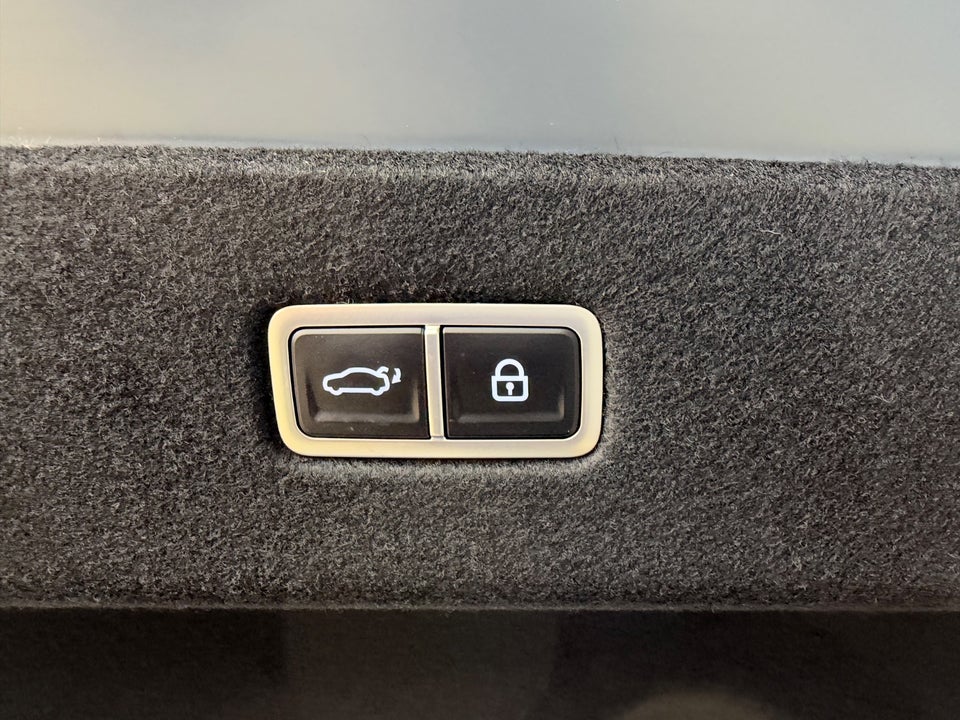 Hyundai Ioniq 6 77 Ultimate AWD 4d