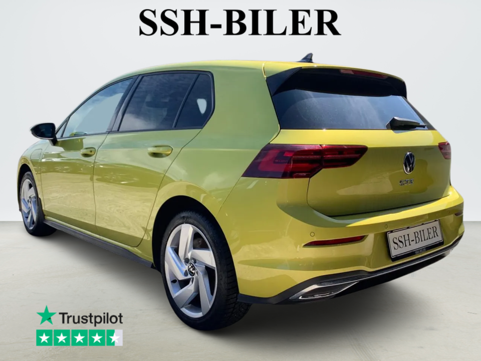 VW Golf VIII 1,4 GTE DSG 5d