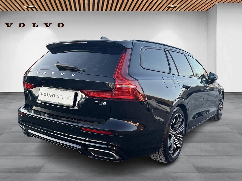 Volvo V60 2,0 T5 250 R-Design aut. 5d
