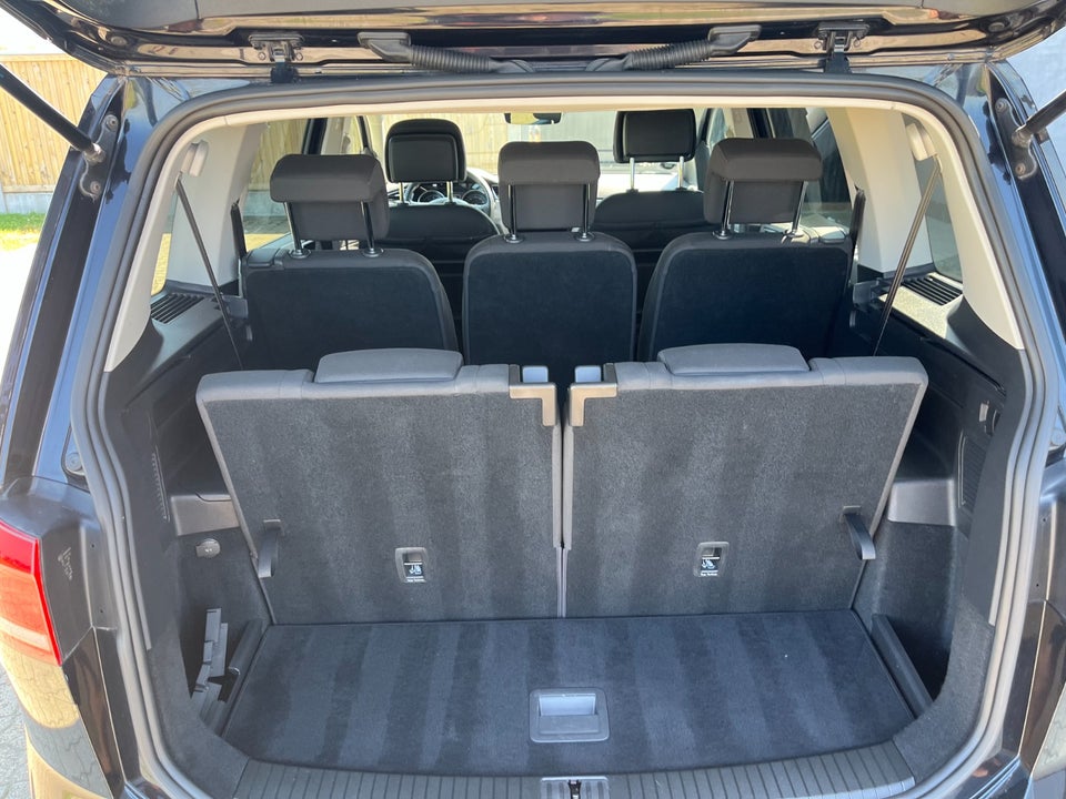 VW Touran 1,4 TSi 150 Comfortline 7prs 5d