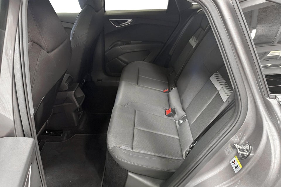 Audi Q4 e-tron 45 S-line Edition Sportback 5d