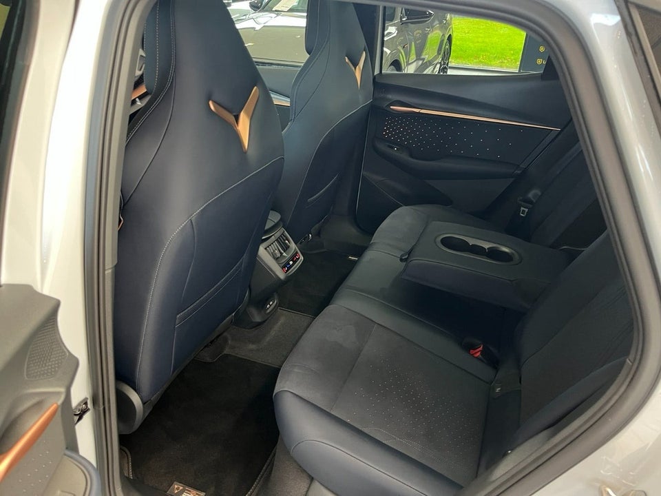 Cupra Tavascan 77 Adrenaline 5d