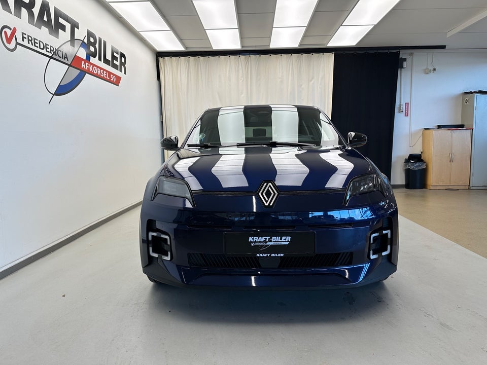 Renault 5 E-Tech 52 Techno 5d