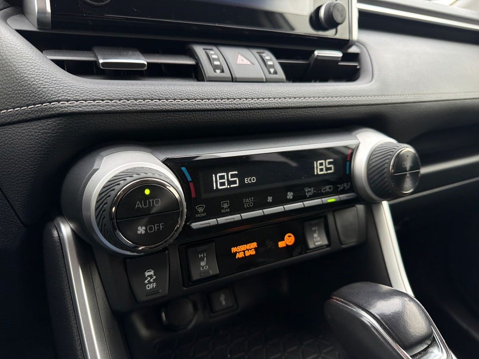 Toyota RAV4 2,5 Hybrid H3 MDS 5d