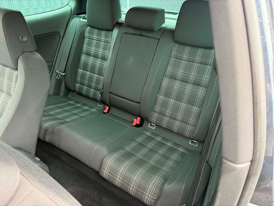 VW Golf VI 2,0 TDi 170 GTD 3d