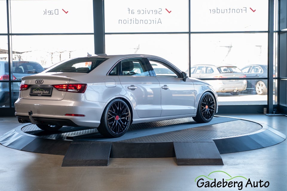 Audi A3 1,4 TFSi 150 Attraction 4d