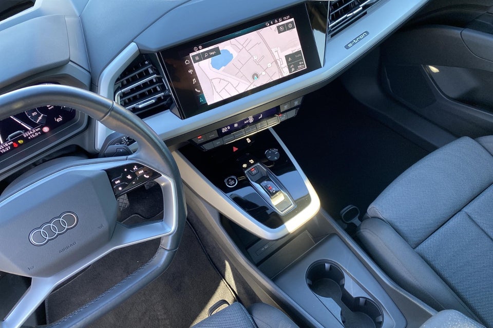 Audi Q4 e-tron 35  5d