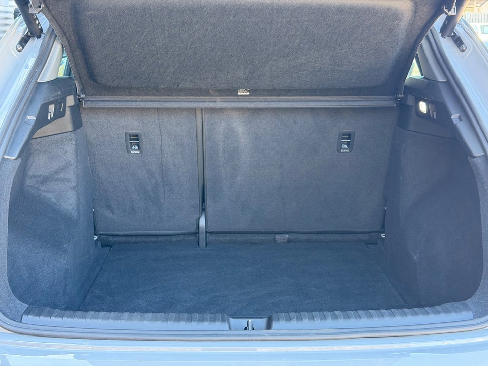 Audi Q4 e-tron 40  5d