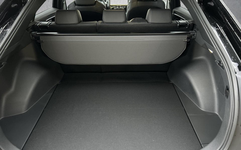 Toyota bZ4X Executive 5d