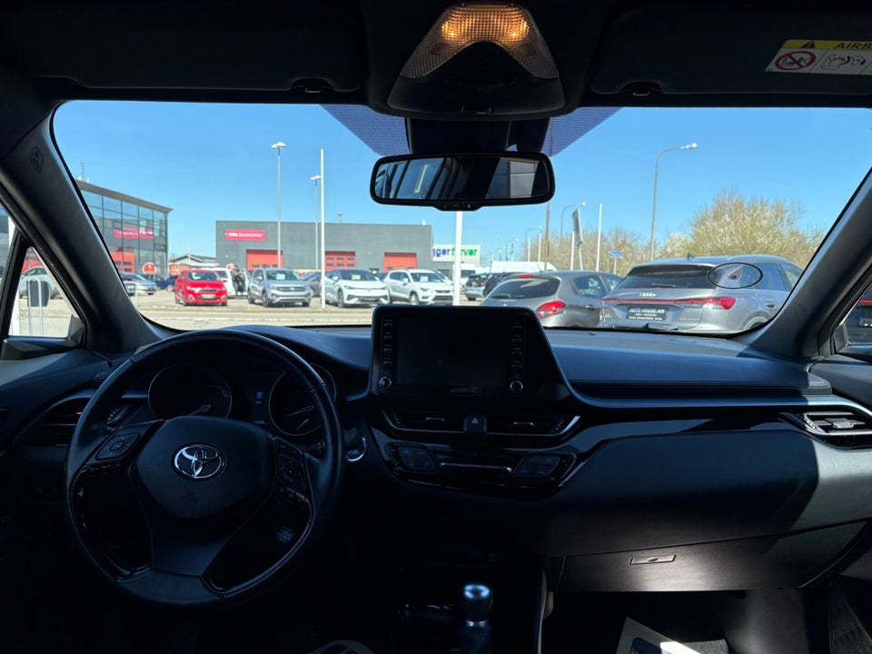 Toyota C-HR 1,8 Hybrid C-LUB CVT 5d