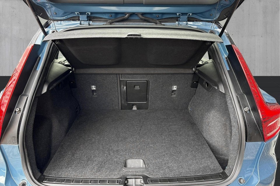 Volvo XC40 P6 ReCharge Core 5d