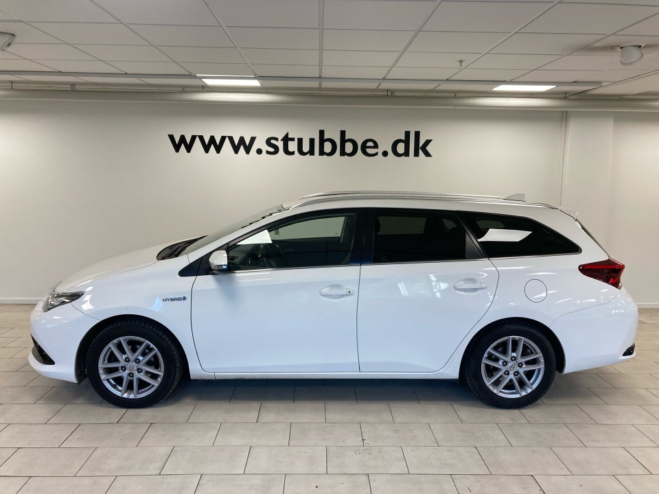 Toyota Auris 1,8 Hybrid H2 Comfort Touring Sports CVT 5d