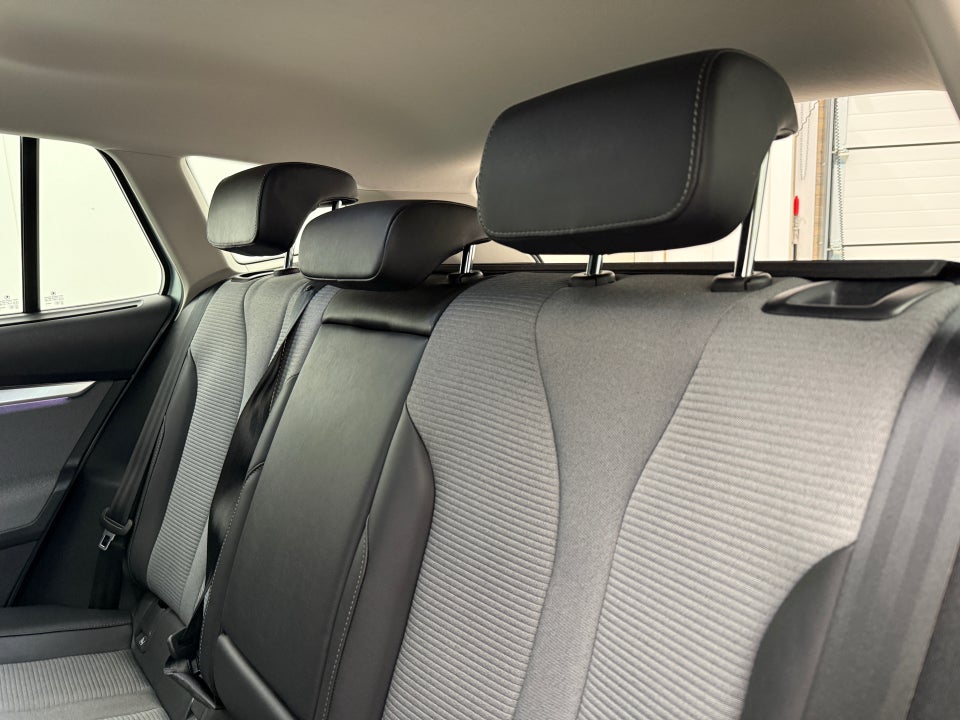 Skoda Enyaq 80 iV 5d