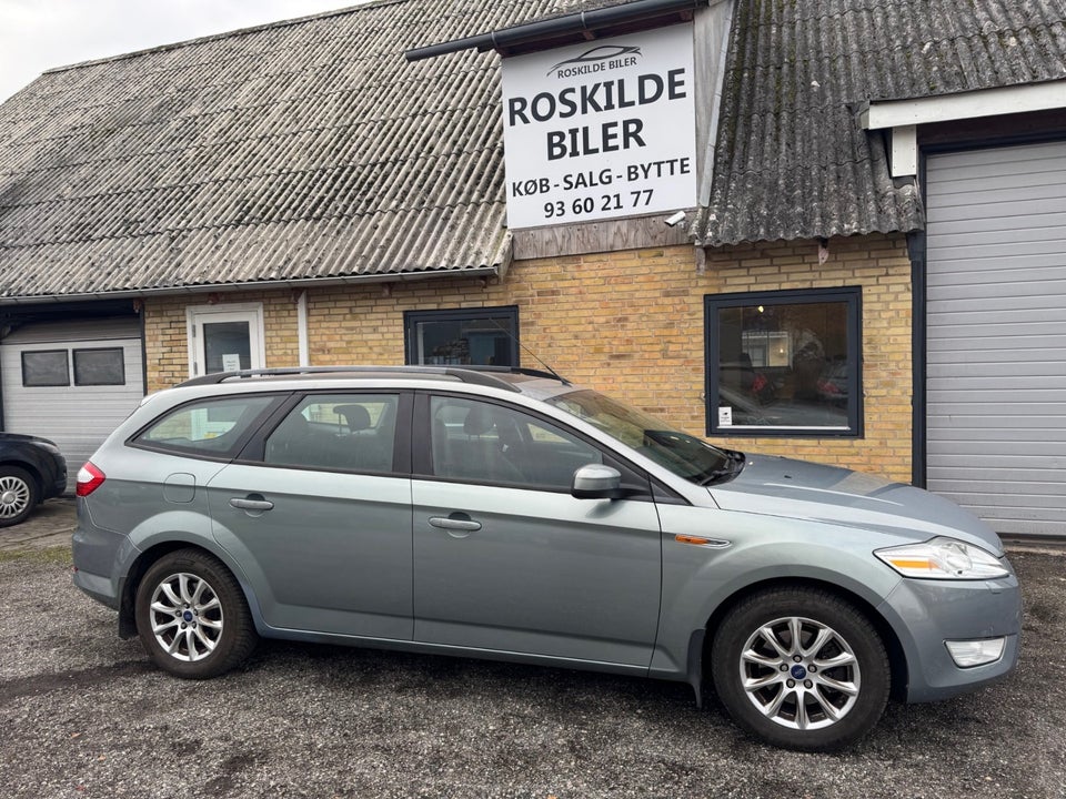 Ford Mondeo 2,0 Ambiente stc. 5d