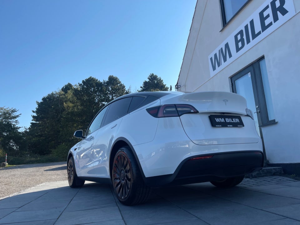 Tesla Model Y RWD 5d