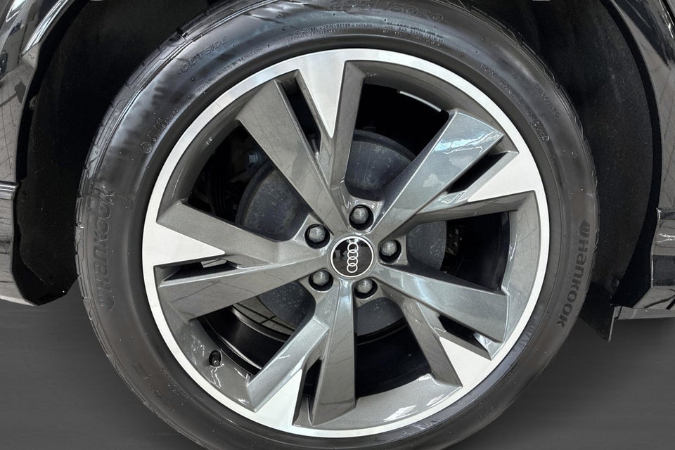 Audi Q4 e-tron 45 Progress 5d