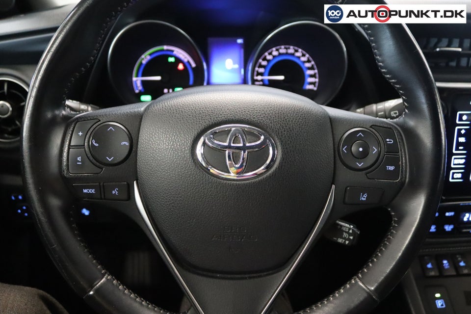 Toyota Auris 1,8 Hybrid H2+ CVT 5d