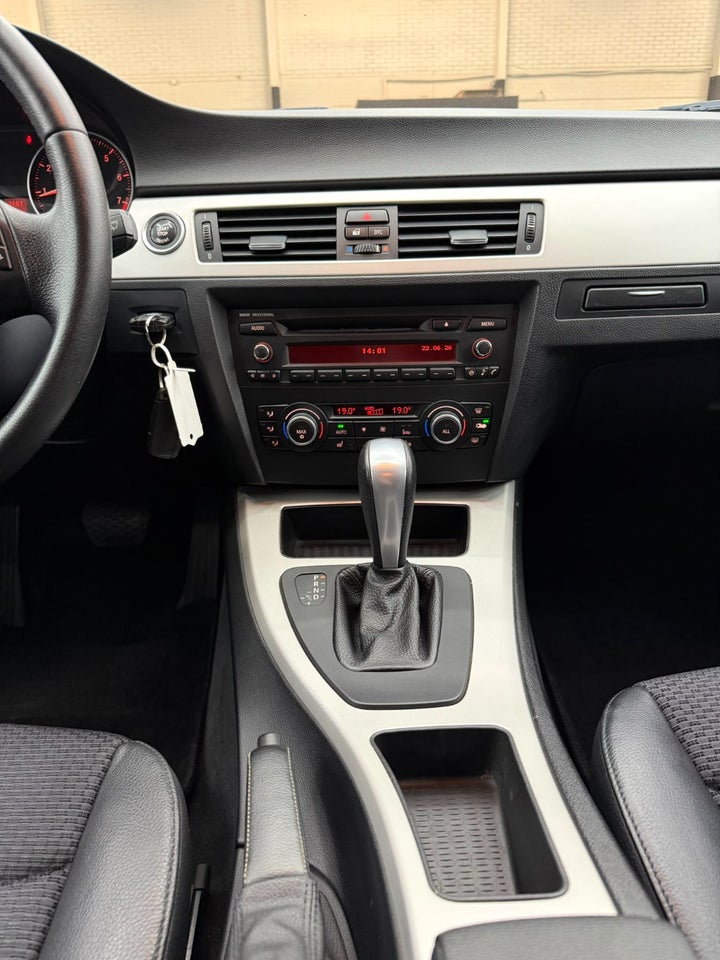 BMW 320i 2,0 Steptr. 4d