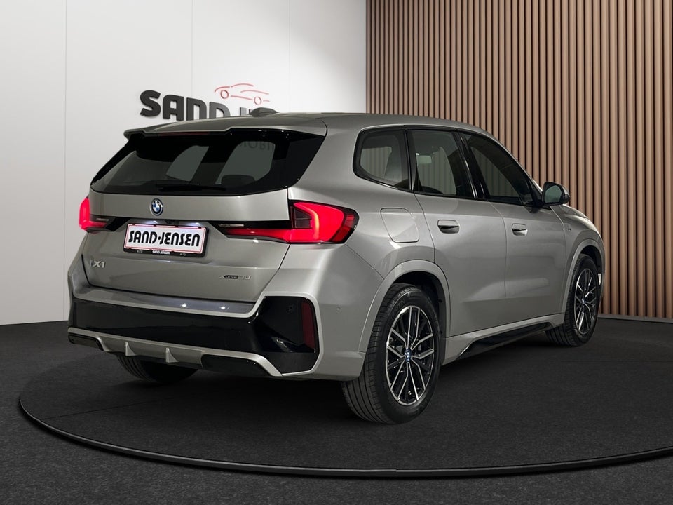 BMW iX1 xDrive30 M-Sport 5d