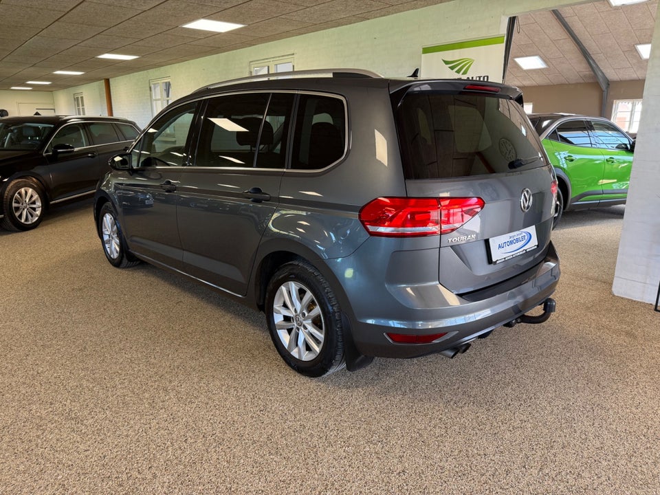 VW Touran 1,4 TSi 150 Highline 7prs 5d