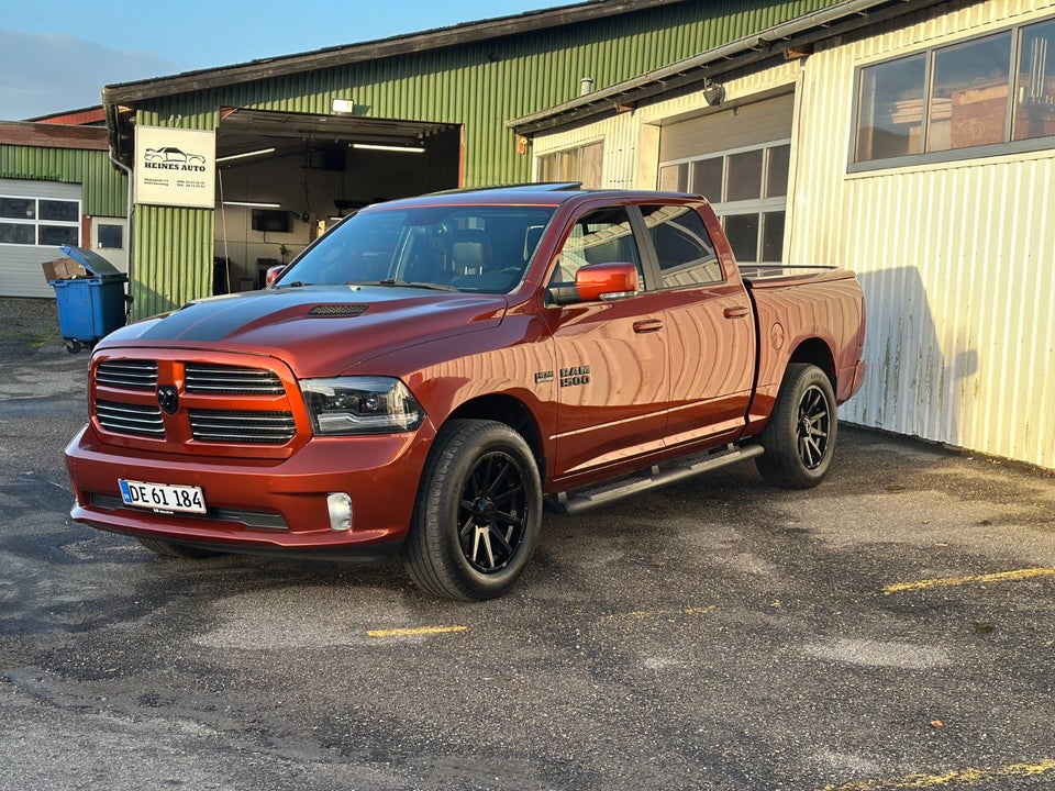 Dodge RAM 1500 5,7 V8 Longhorn Crew Cab aut. 4x4 4d