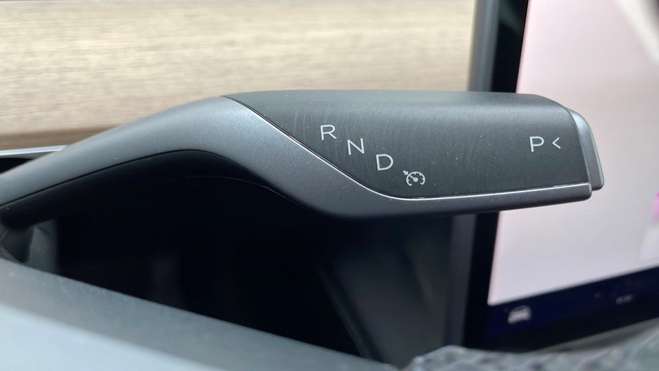 Tesla Model Y Long Range AWD 5d