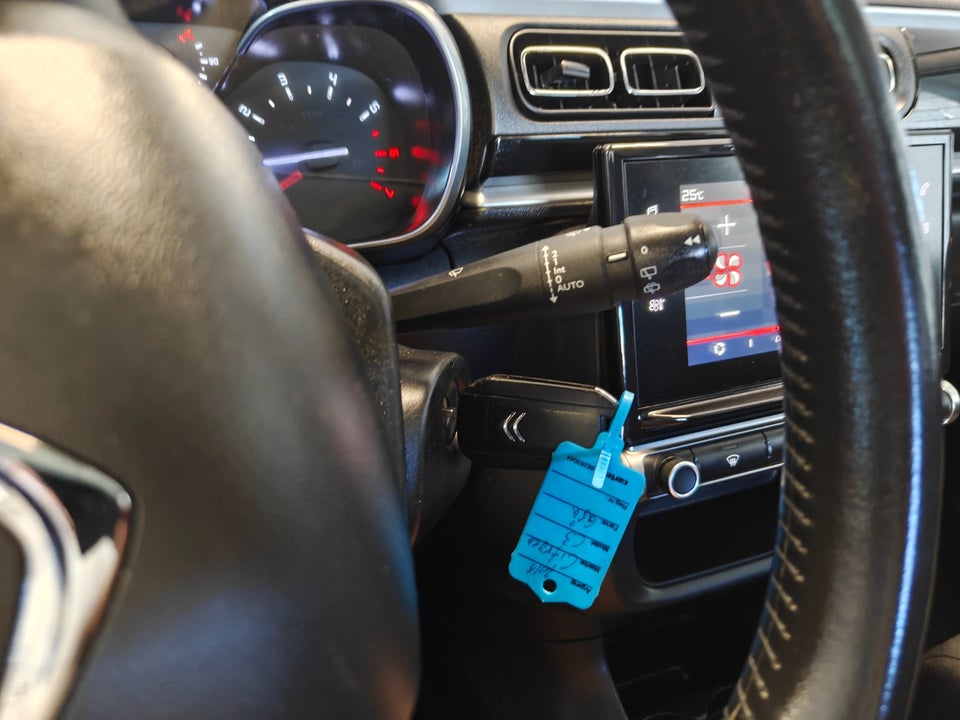 Citroën C3 1,5 BlueHDi 100 SkyLine 5d