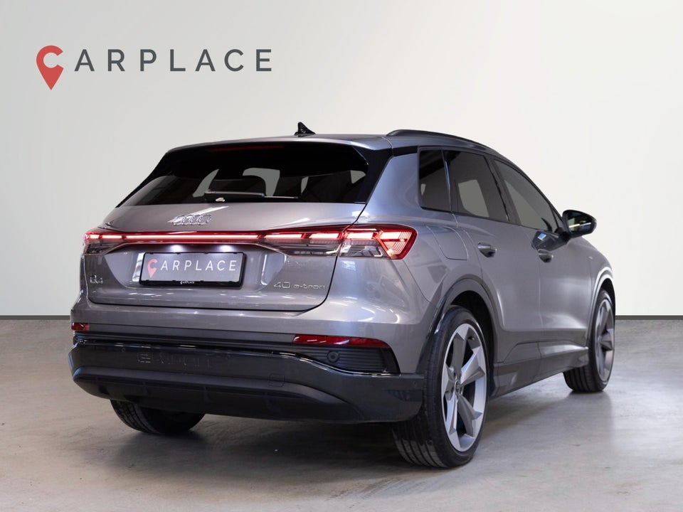 Audi Q4 e-tron 40 S-line 5d