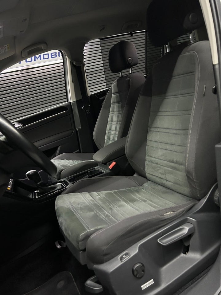 VW Touran 2,0 TDi 190 R-line DSG 5d