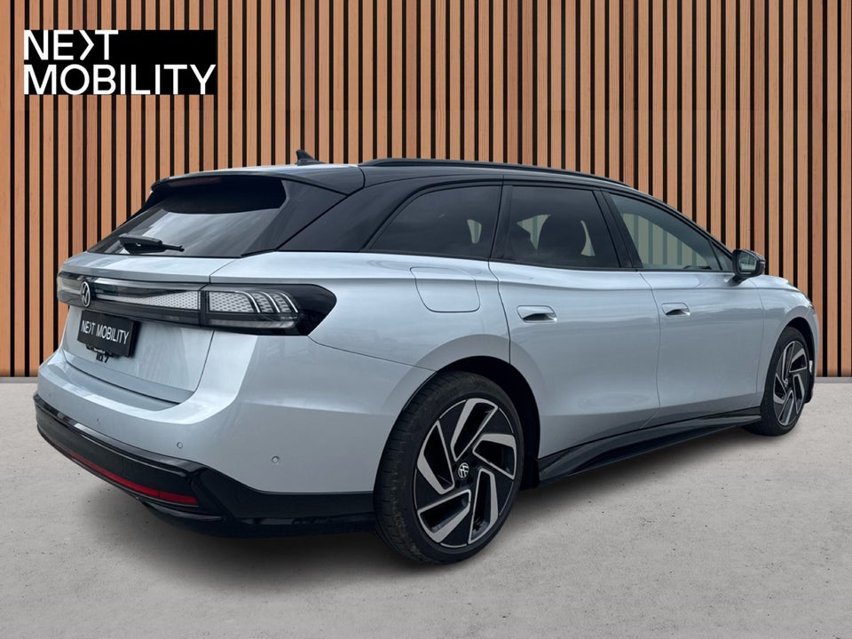 VW ID.7 77 Pro Tourer 5d