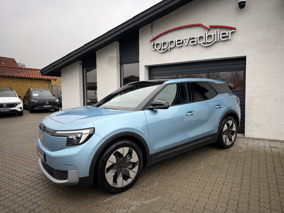 Ford Explorer 82 Premium Extended Range 5d