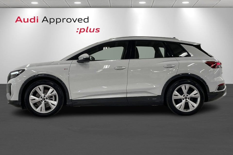 Audi Q4 e-tron 45 S-line 5d
