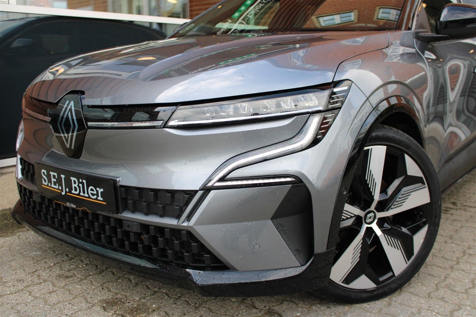 Renault Megane E-Tech 60 Techno 5d