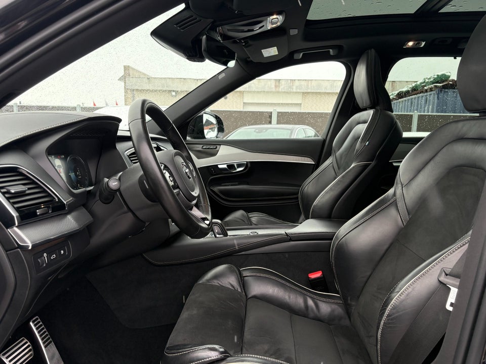 Volvo XC90 2,0 T8 ReCharge R-Design aut. AWD 7prs 5d