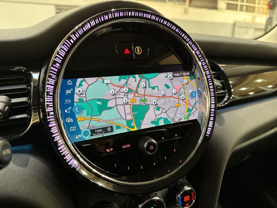 MINI Cooper SE Classic Trim 3d