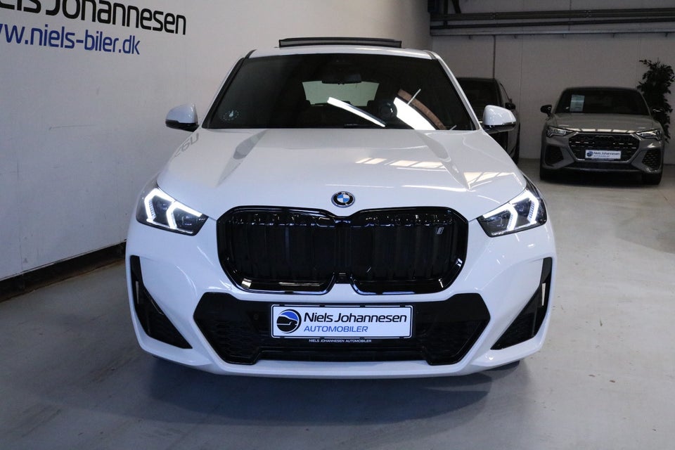 BMW iX1 eDrive20 M-Sport 5d