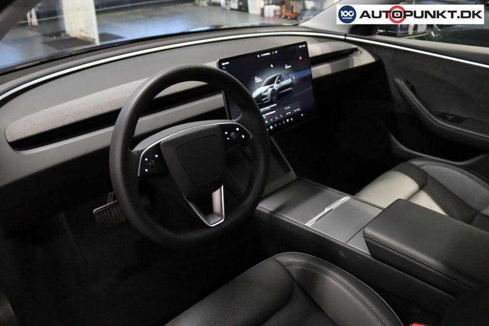 Tesla Model 3 Long Range AWD 4d