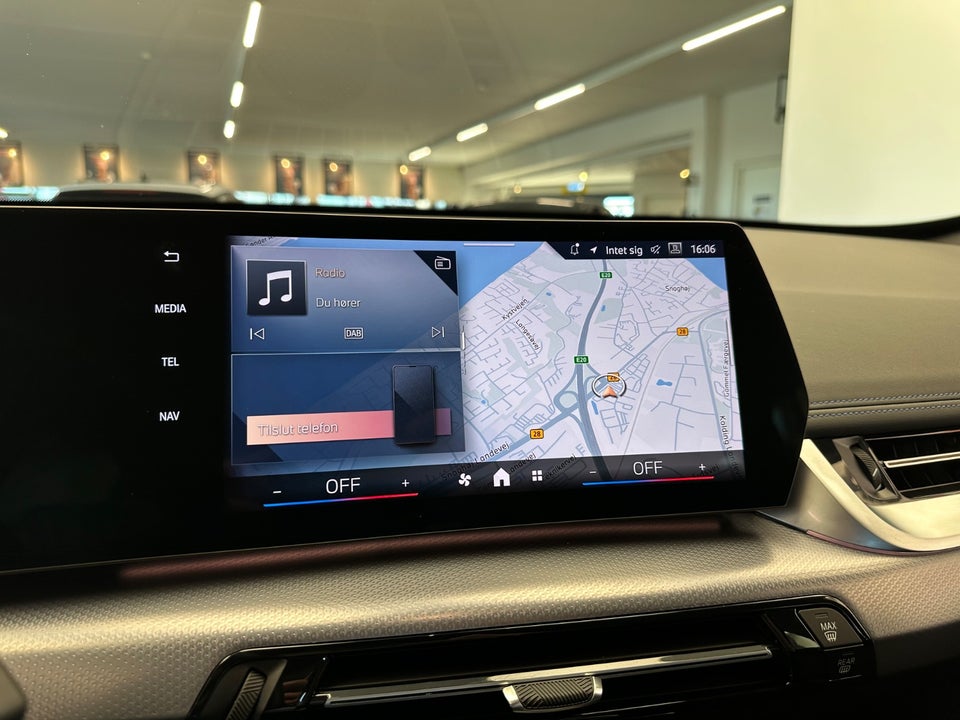 BMW iX1 eDrive20 M-Sport 5d