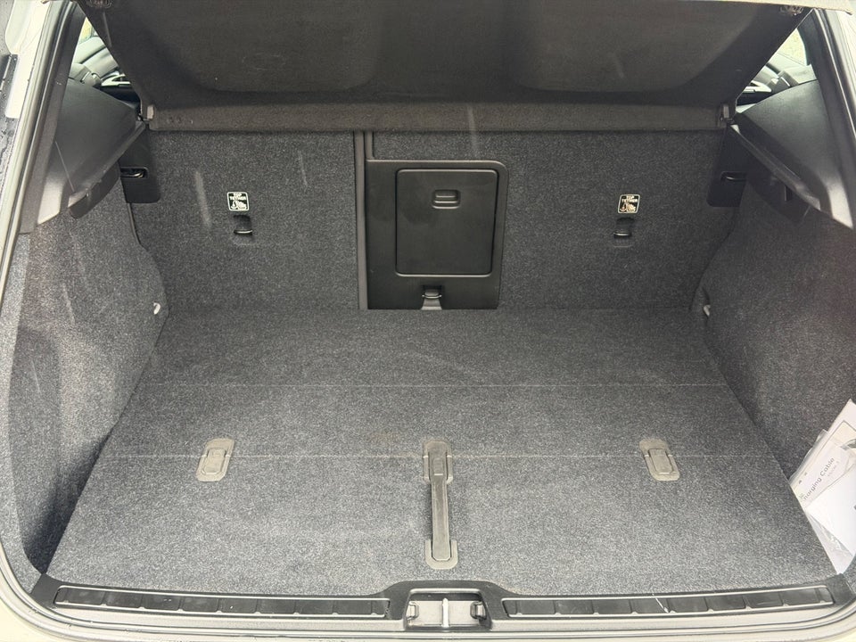 Volvo XC40 P6 ReCharge Plus 5d